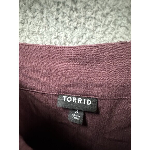 Torrid Shirt Womens 3X Burgundy Short Sleeve Embroidered Plus Size Blouse Top - Picture 2 of 7